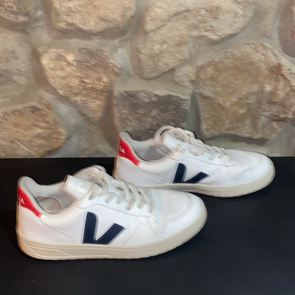 VEGA sneakers. Size 10. - Picture 6 of 12